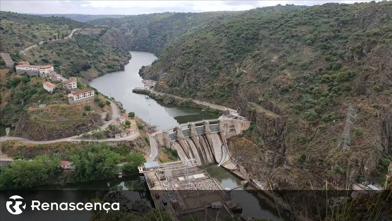 AT e Finanças vão ao parlamento explicar atraso nos impostos sobre barragens