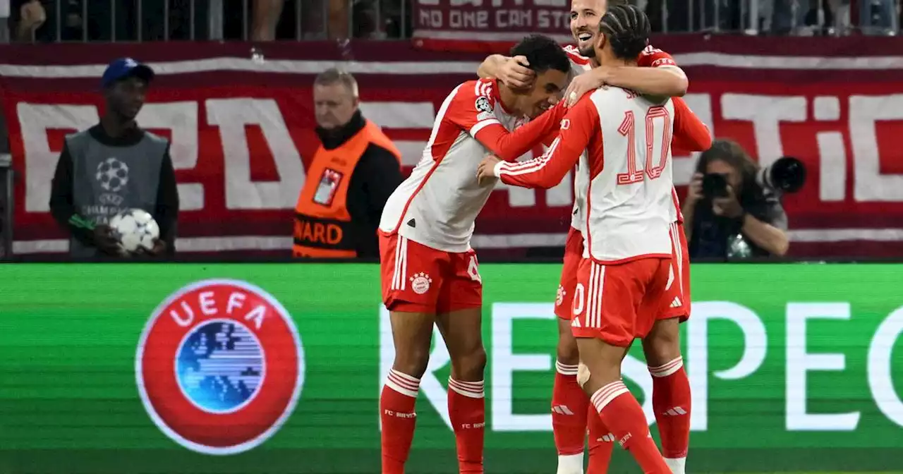 4:3 nach wilder Schlussphase: Bayern starten mit Sieg gegen Manchester United