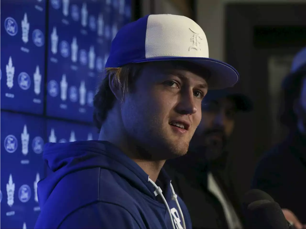 Nylander will start Maple Leafs camp at centre, get time to grow into role