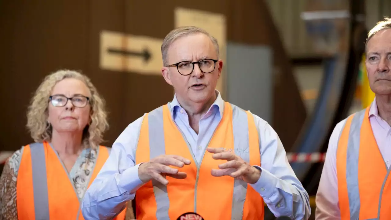 'We need to listen': PM urges Australians to follow Freeman's lead