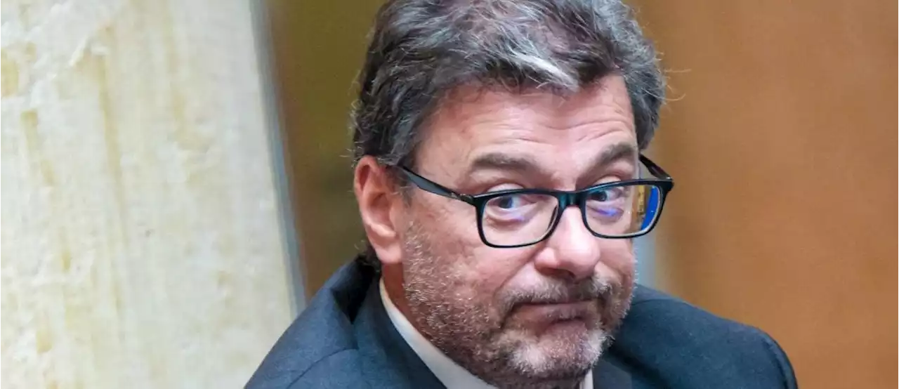 Manovra, Giorgetti: «In alto mare», «Spesa superbonus impossibile da rispettare»