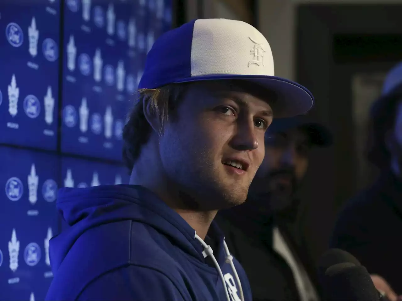 Nylander will start Maple Leafs camp at centre, get time to grow into role