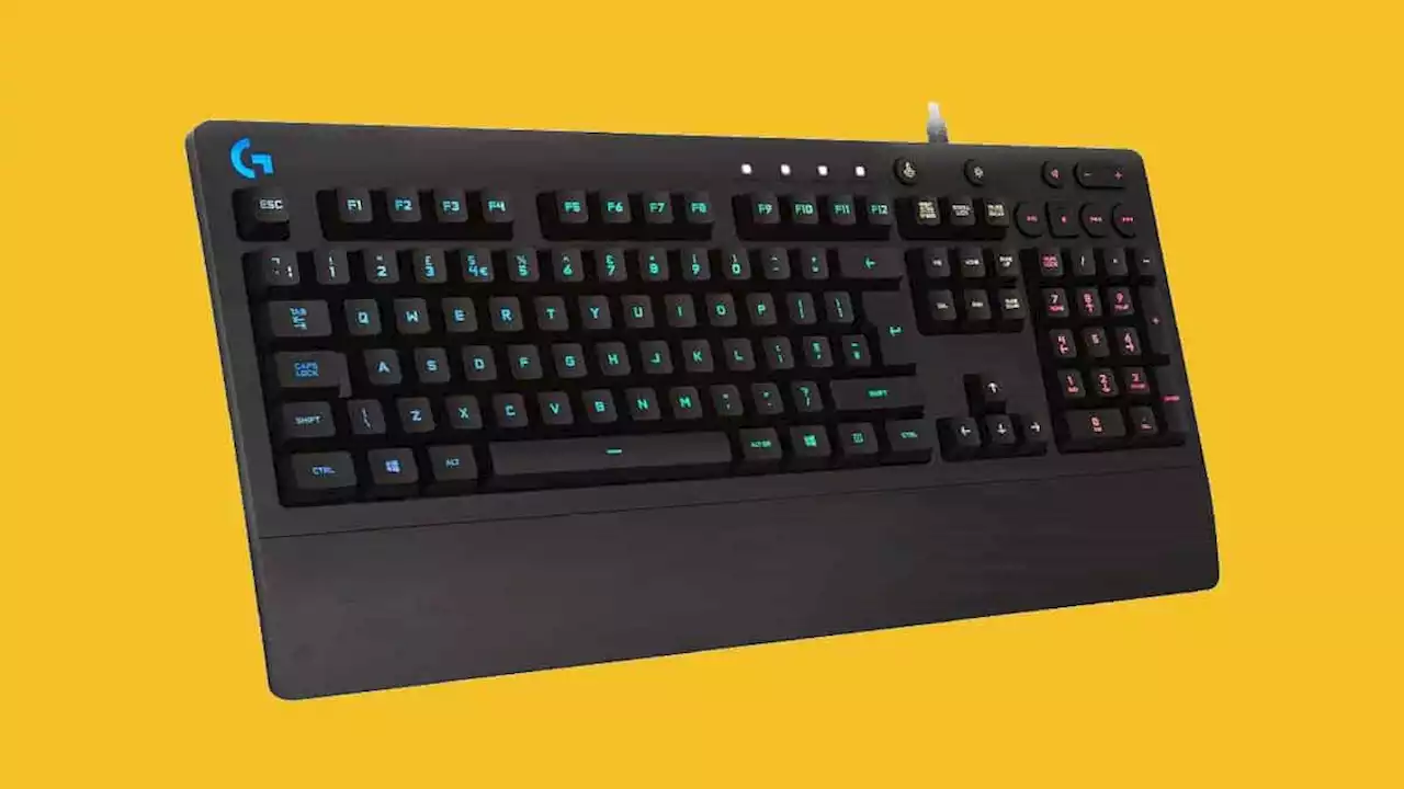 Amazon deal nets you this epic Logitech gaming keyboard for cheap