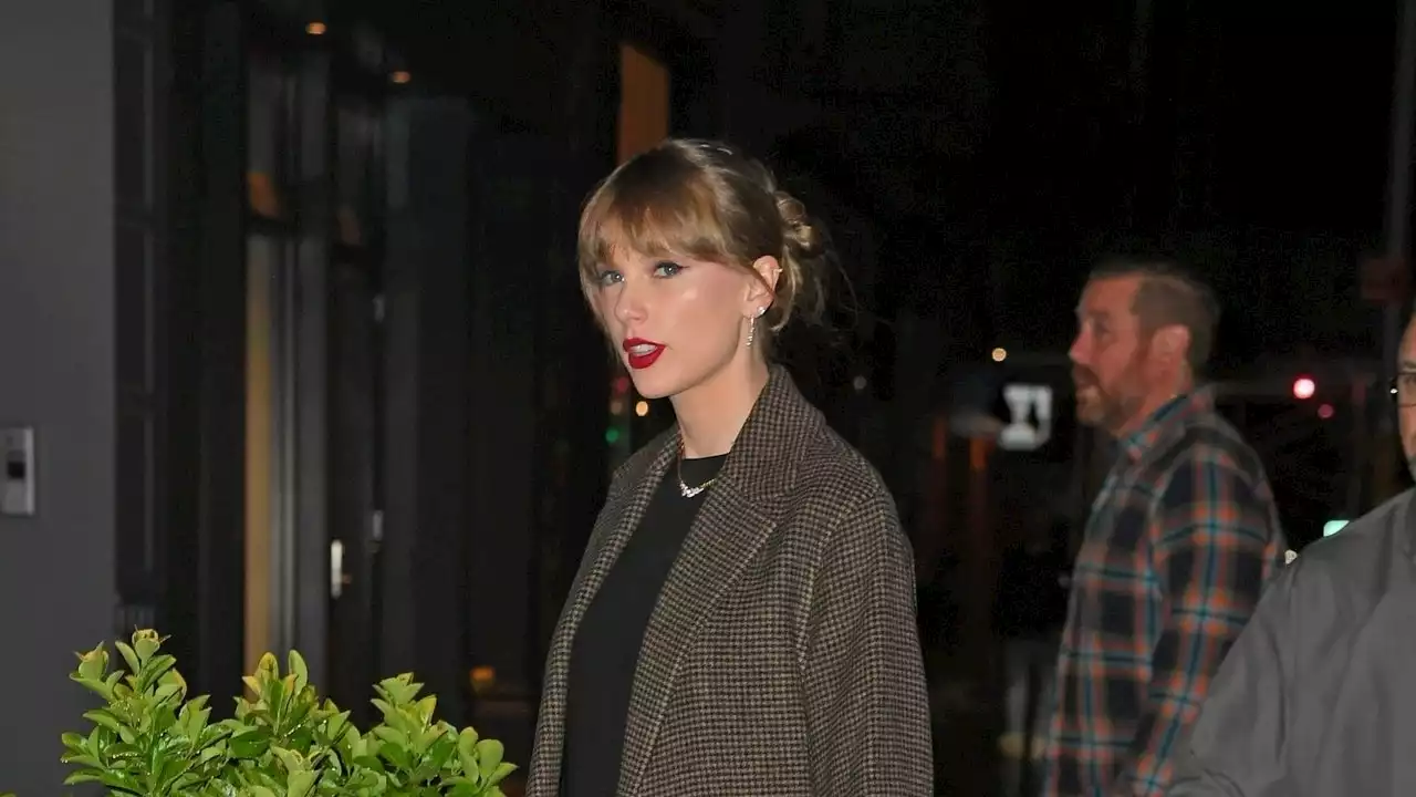 Taylor Swift: Mit diesen coolen Stiefeln macht sie ihr Herbst-Outfit zum Hingucker