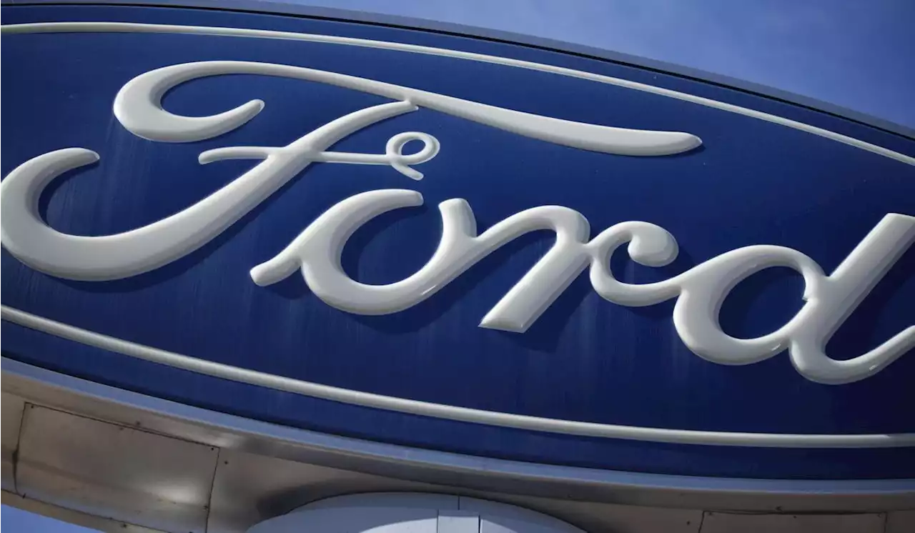 Ford narrowly dodges strike in Canada