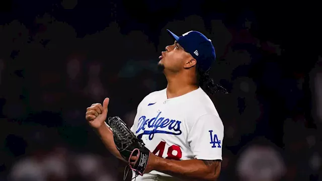 Dodgers pitcher plays in front of mom for 1st time after 7 years apart -  ABC News