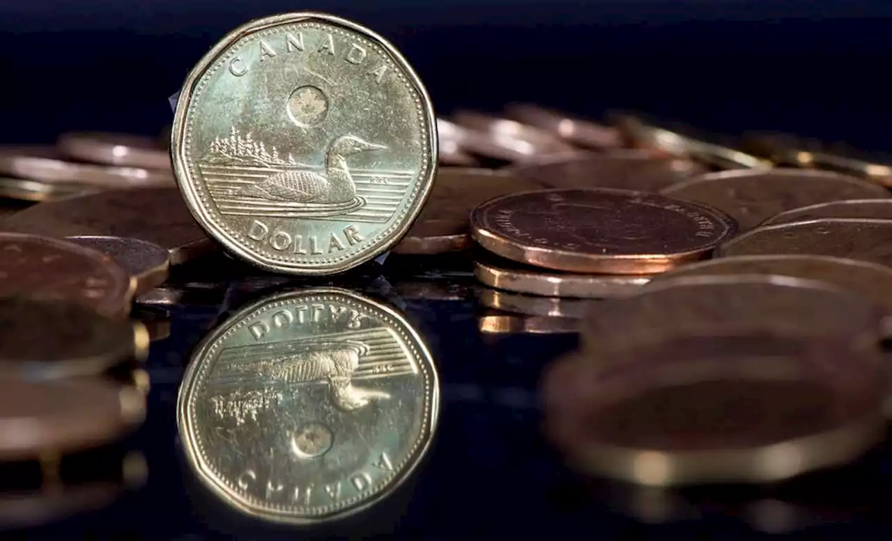 S&P/TSX composite up more than 100 points, U.S. stock markets mixed