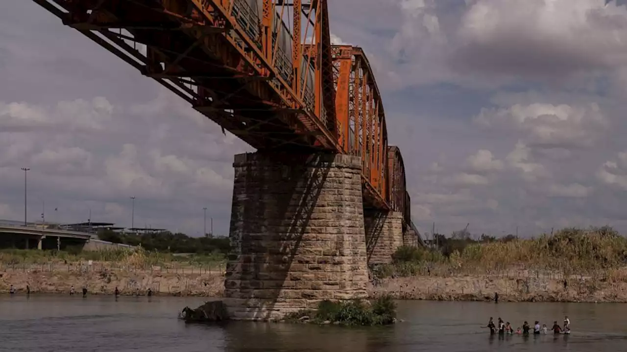 3-year-old dies while crossing Rio Grande