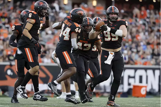 Ashton Jeanty rushes for 205 yards, 2 touchdowns, Boise State edges San  Diego State 34-31 - Newsday