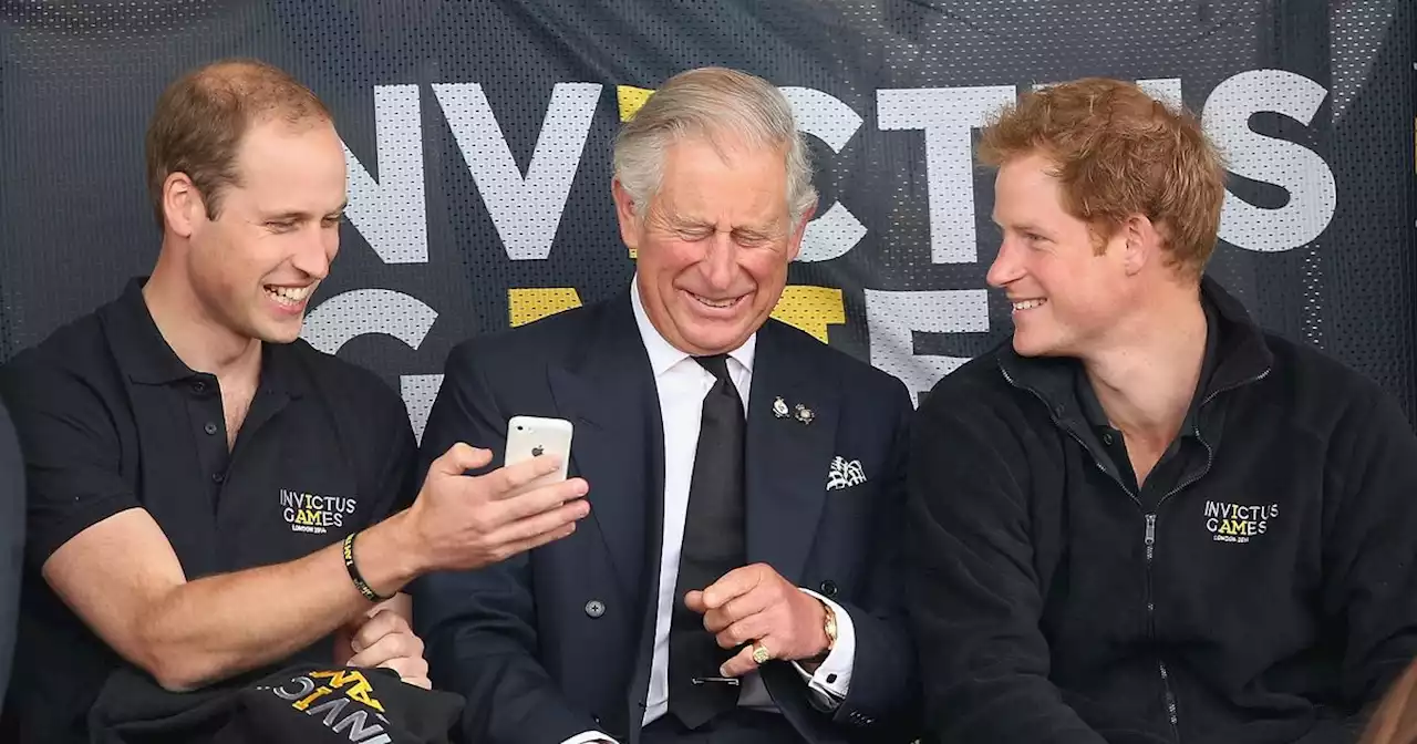 Prince Harry 'misses old life' and wants to find 'compromise' with his family