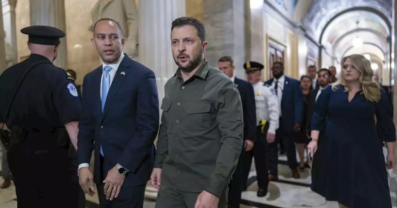 WATCH LIVE: Jeffries to hold weekly briefing as Zelensky visits Capitol Hill