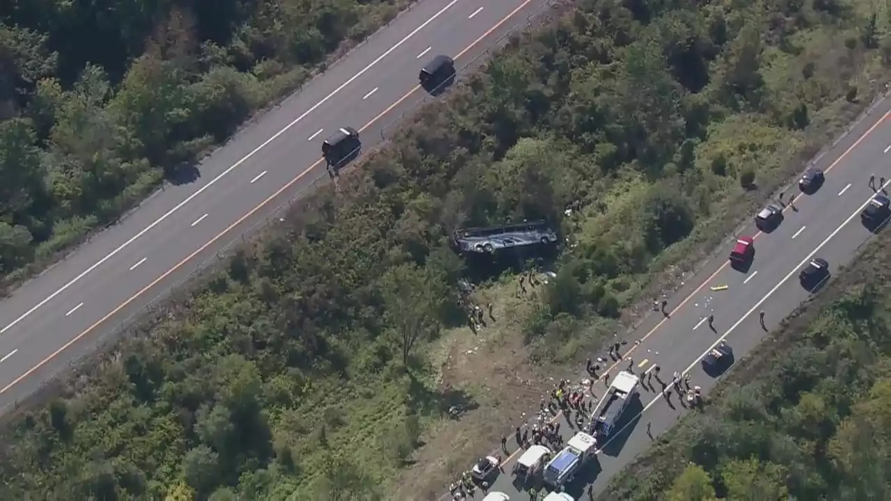 Bus carrying Farmingdale students overturns on I-84; dozens injured, 1 dead