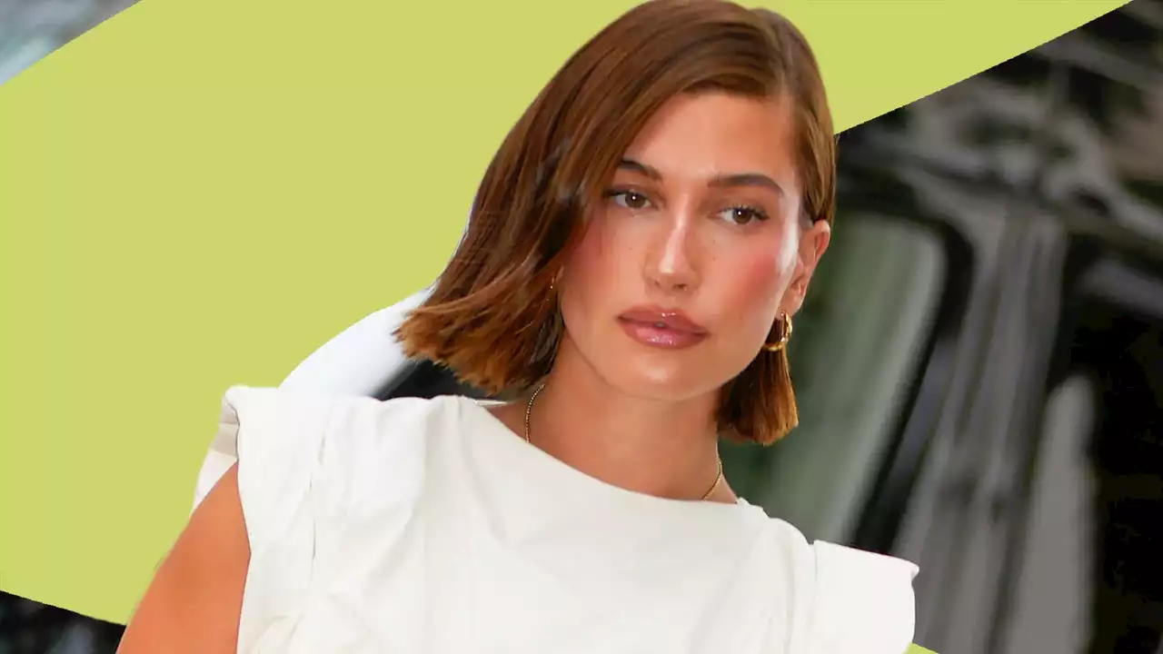 Hailey Bieber mastering the whole makeup-under-glasses thing is so not fair