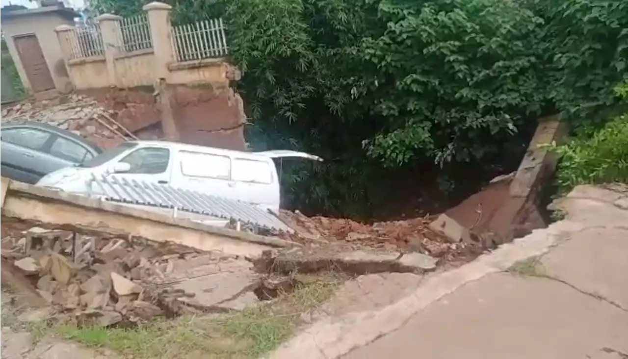 Erosion threatens multi-million-naira plaza, road in Enugu