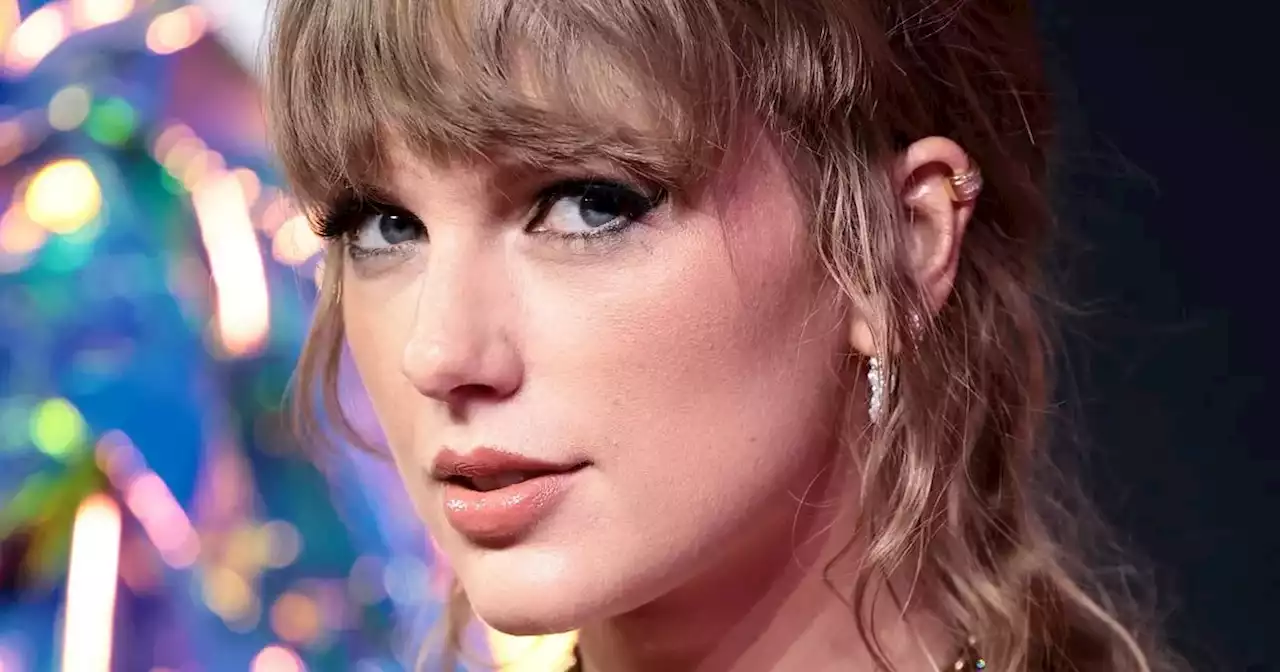 Inside Taylor Swift and Sophie Turner’s night out at Temple Bar full of drinks