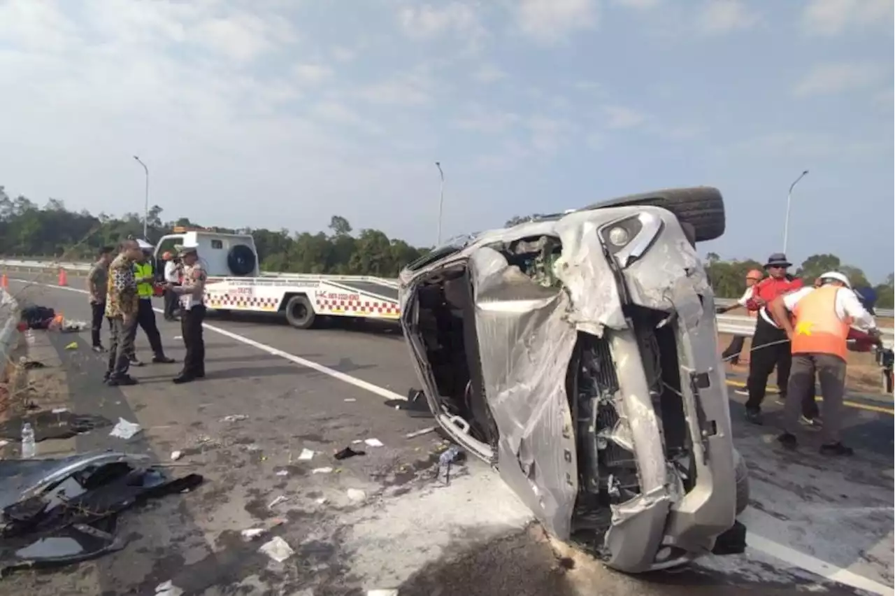 Mobil Rombongan Pengurus KONI Ogan Ilir Kecelakaan di Tol Indralaya, Begini Kondisinya