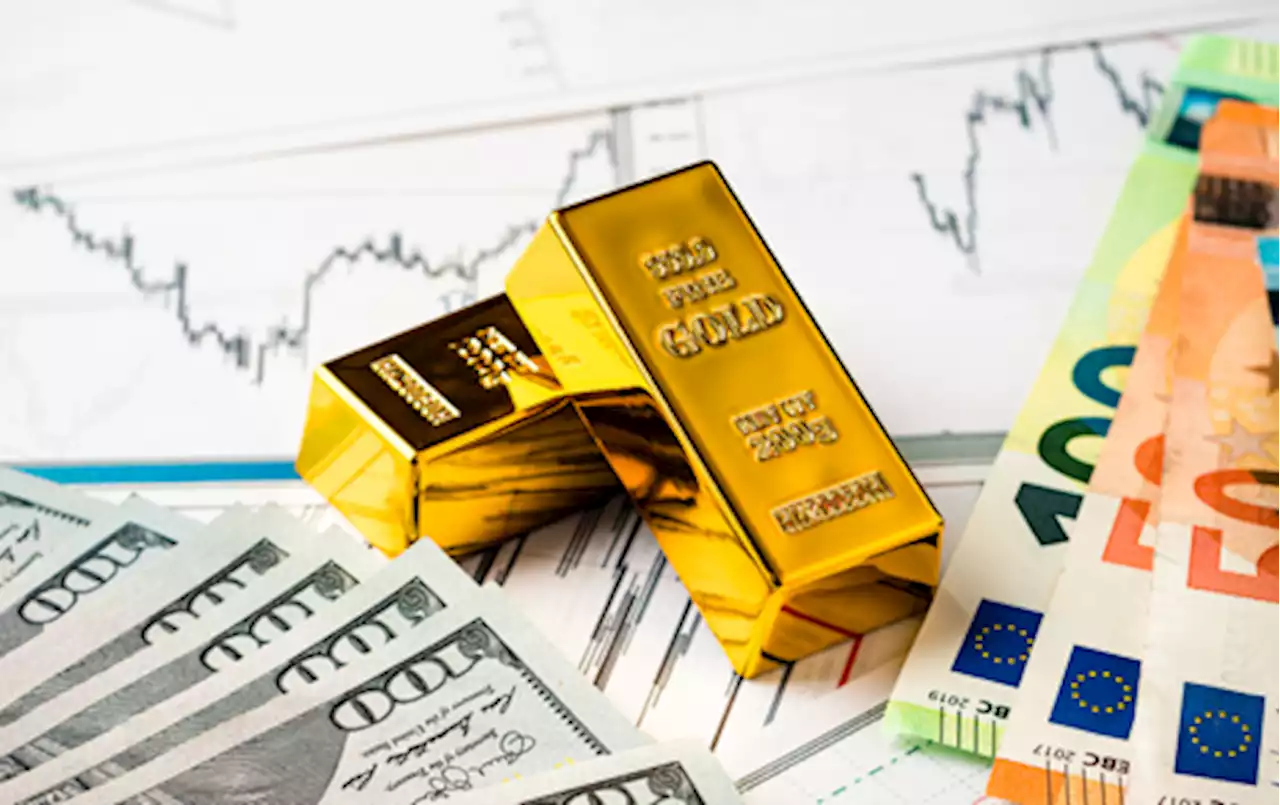 Gold shining against Swiss franc and British pound as both central banks leave rates unchanged