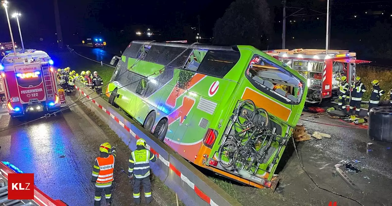 Unglück in Kärnten: Flixbus-Lenker hat sich vor Unfall nach Wasserflasche gebückt