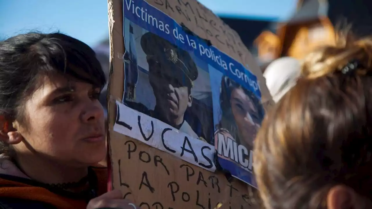 Exhuman el cuerpo del policía Lucas Muñoz, asesinado en Bariloche