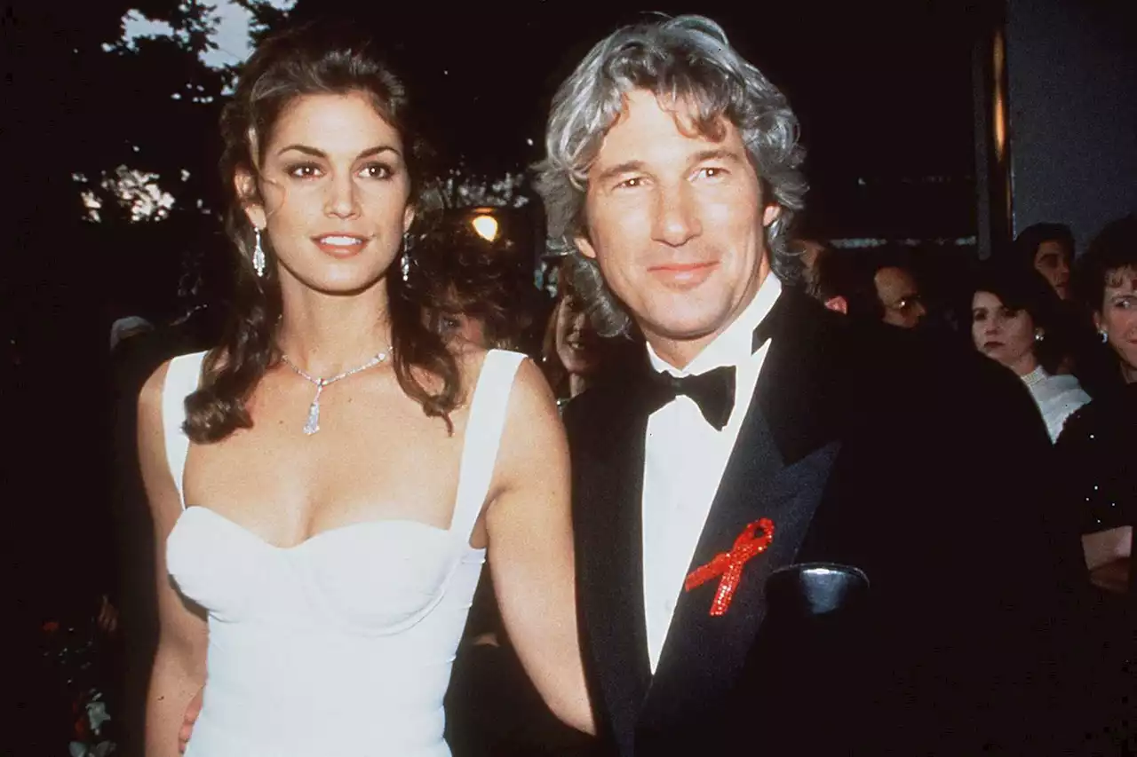 Cindy Crawford Says She Molded Herself Around Richard Gere During Marriage in Rare Comment