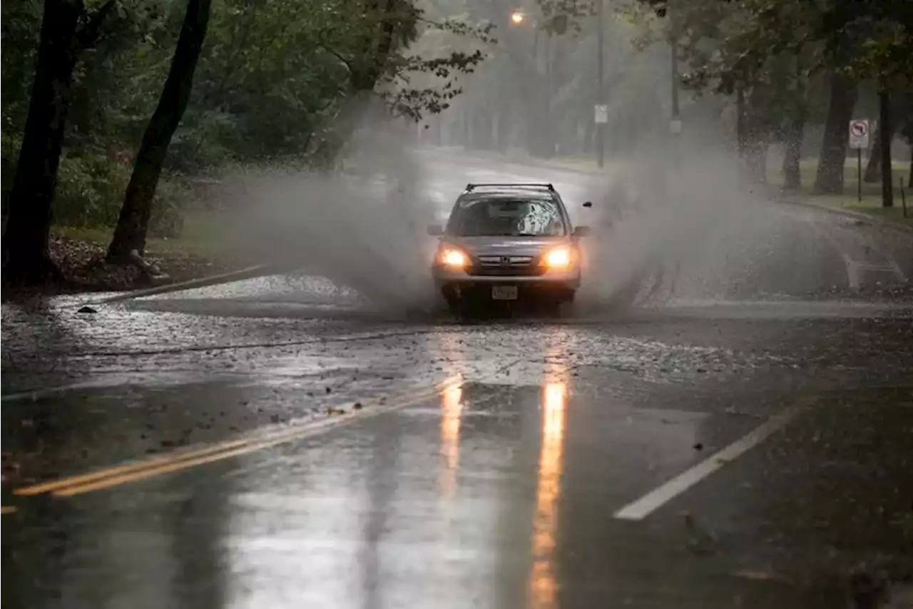 Heavy rains, high winds, and beach-eroding waves are expected in the Philly region this weekend