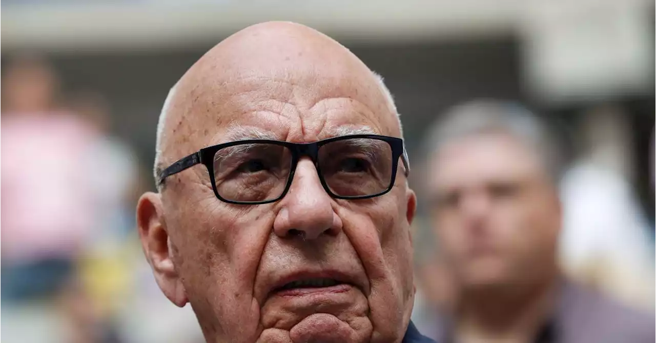 Rupert Murdoch steps down as chairman of Fox, News Corp