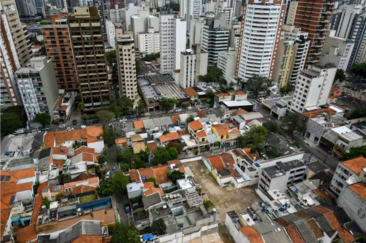 Onda de construções de arranha-céus invade São Paulo