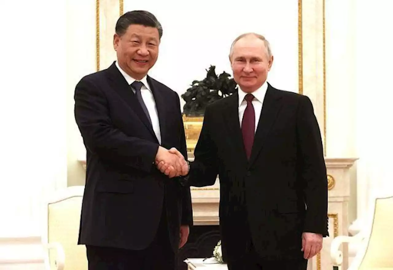 Putin aceita convite de Xi Jinping para visitar a China em outubro