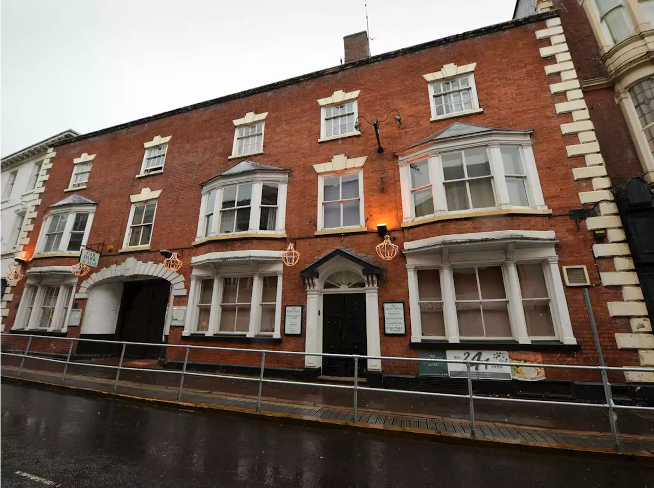 'Shadow figure' caught on camera as Telford ghost hunters spend night in hotel