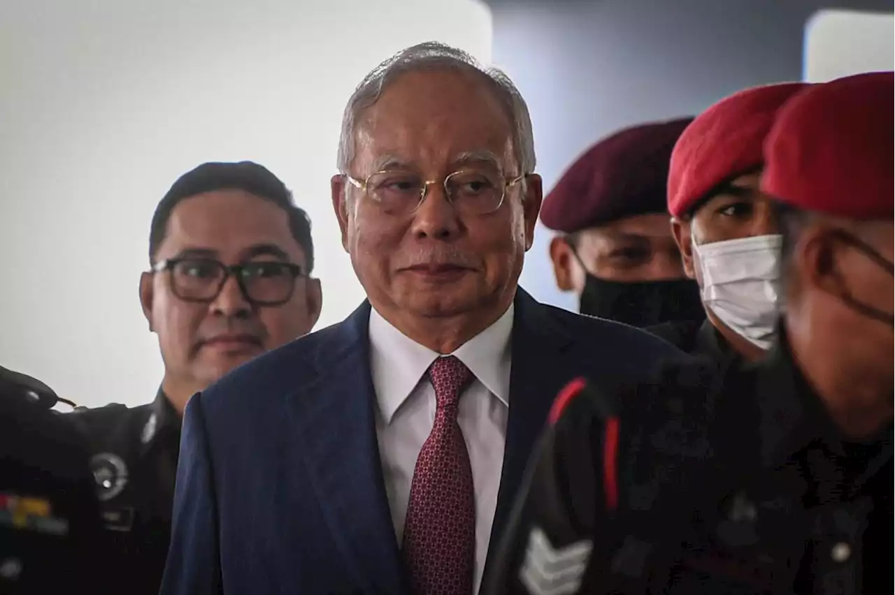 Part of 1MDB loan went into Najib's account, analyst tells court