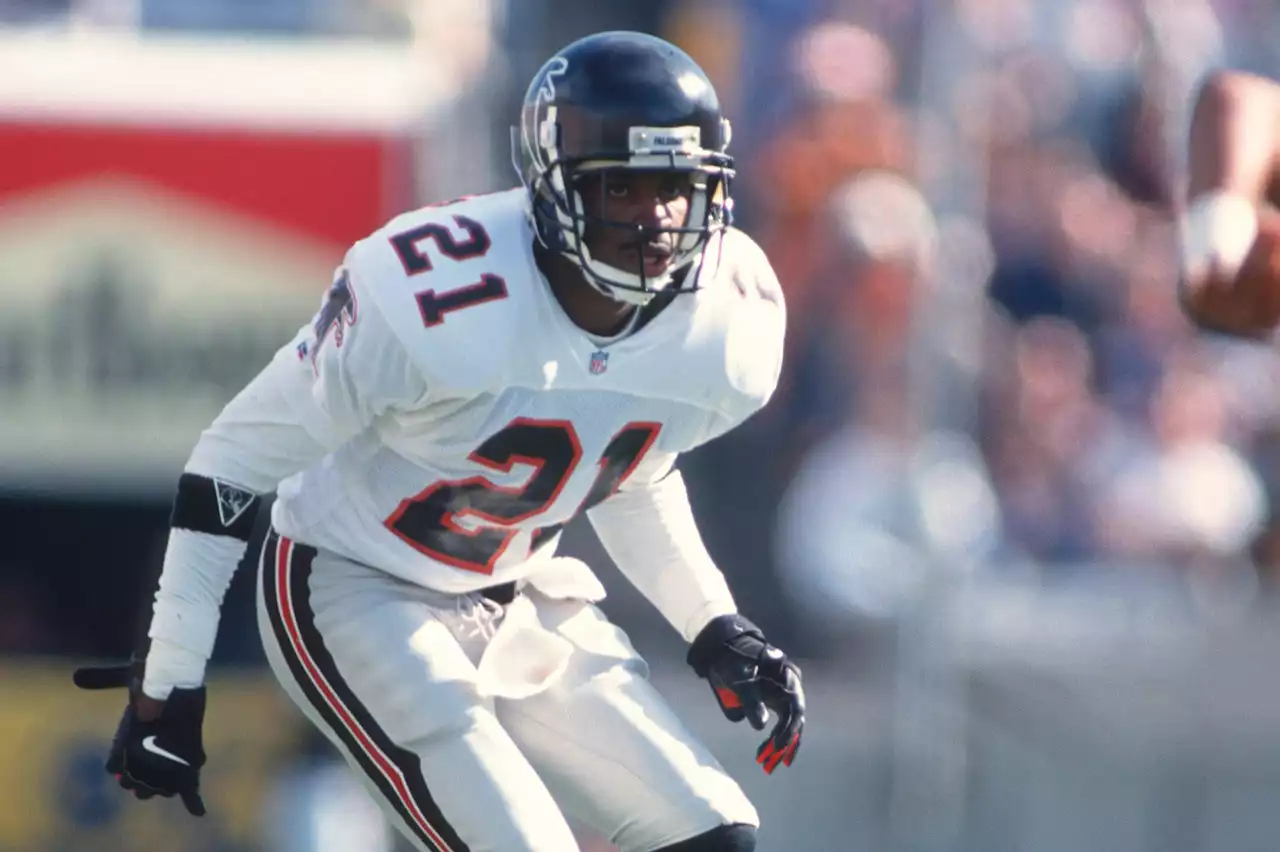 The incredible week Deion Sanders made history in both the NFL and MLB