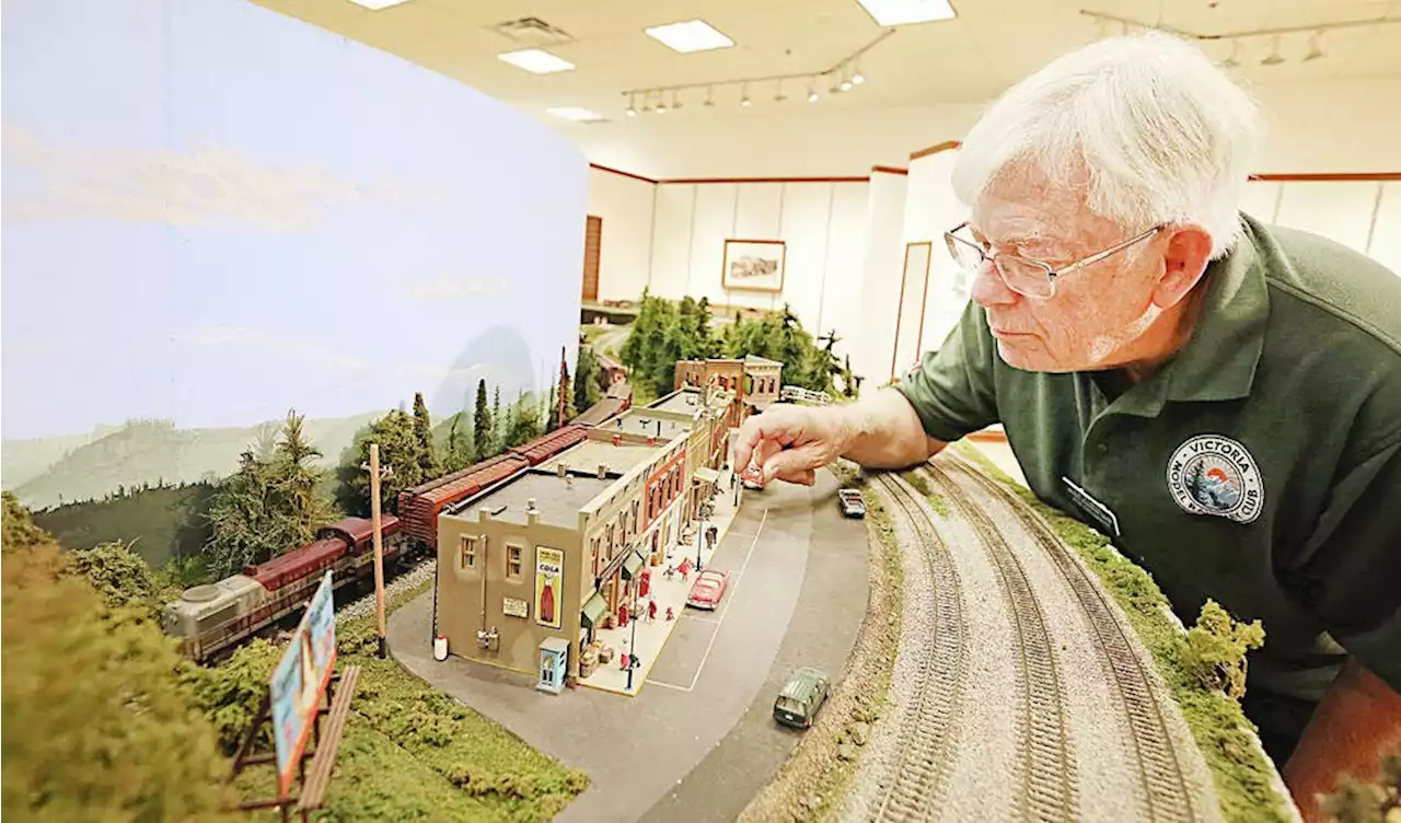 Explore: Model Railway Show, Luxton Fall Fair, Navel Reserve centennial