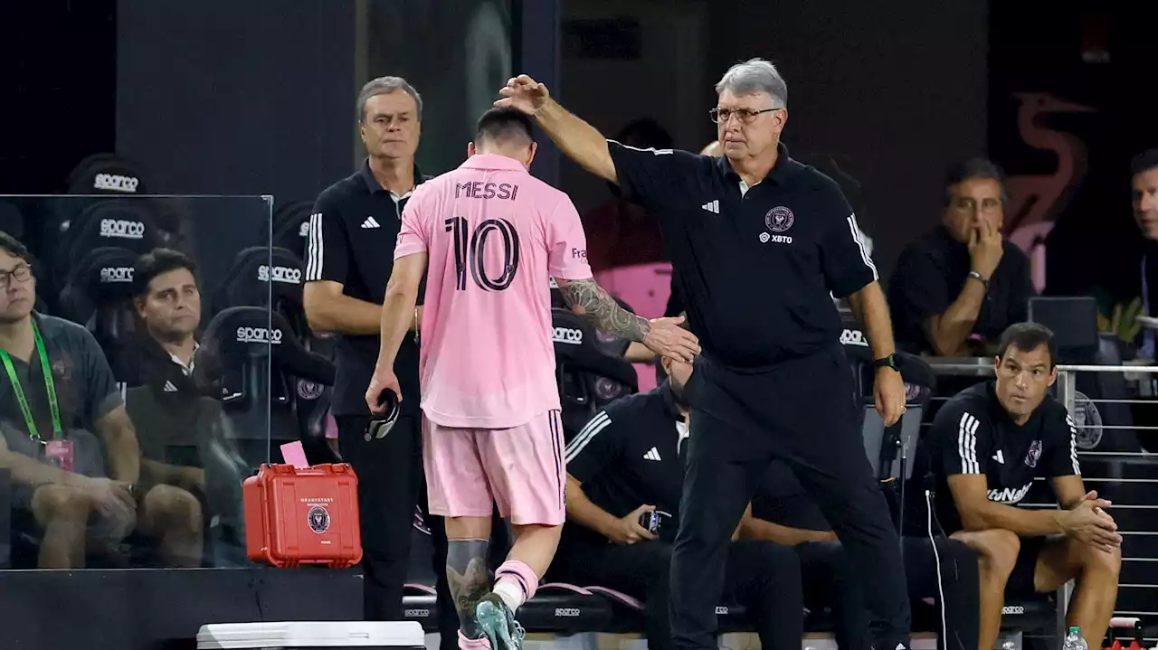 Lionel Messi exits early in Inter Miami win over Toronto FC