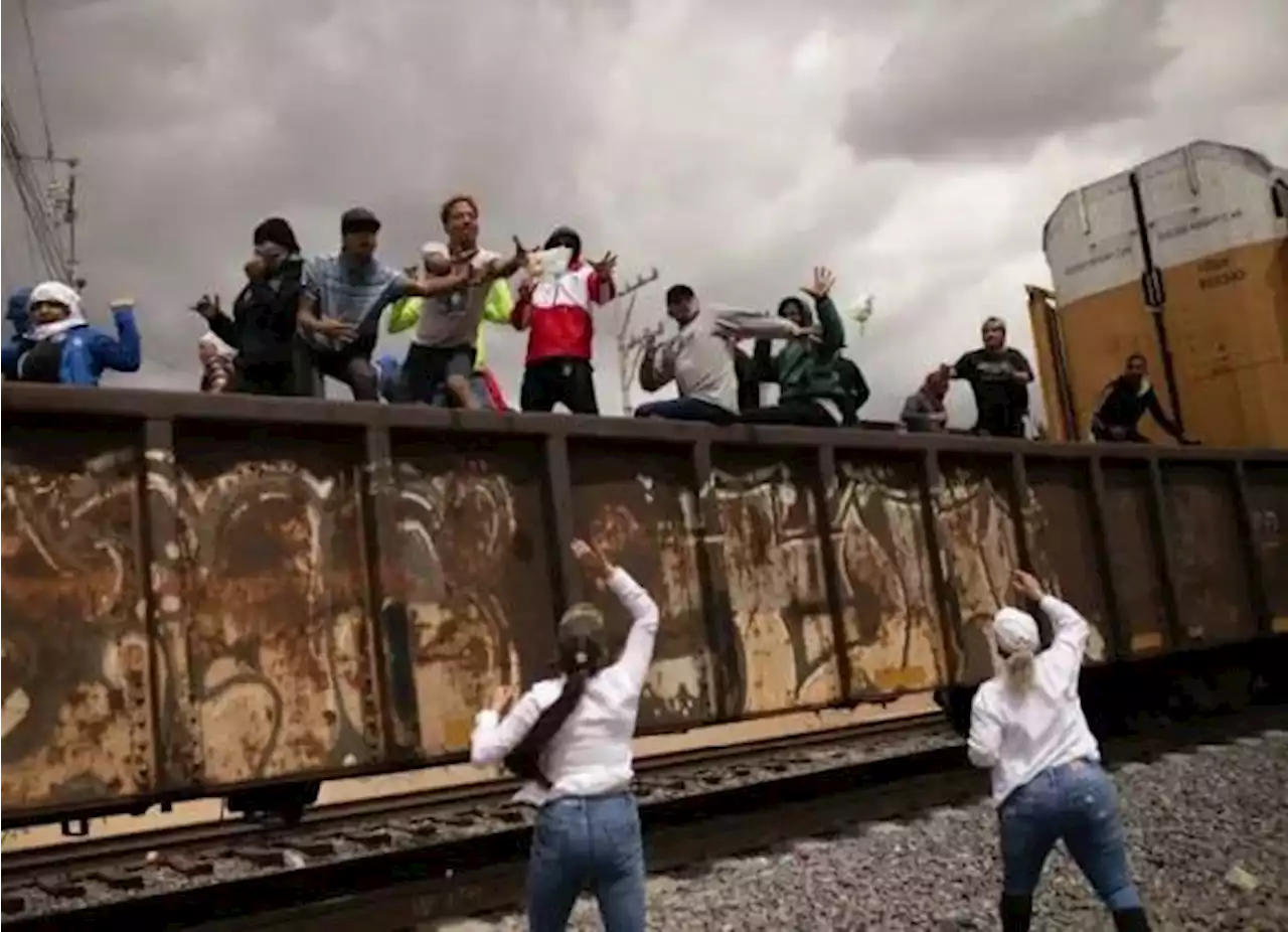 Para evitar que migrantes aborden trenes, INM aumentaría número de agentes