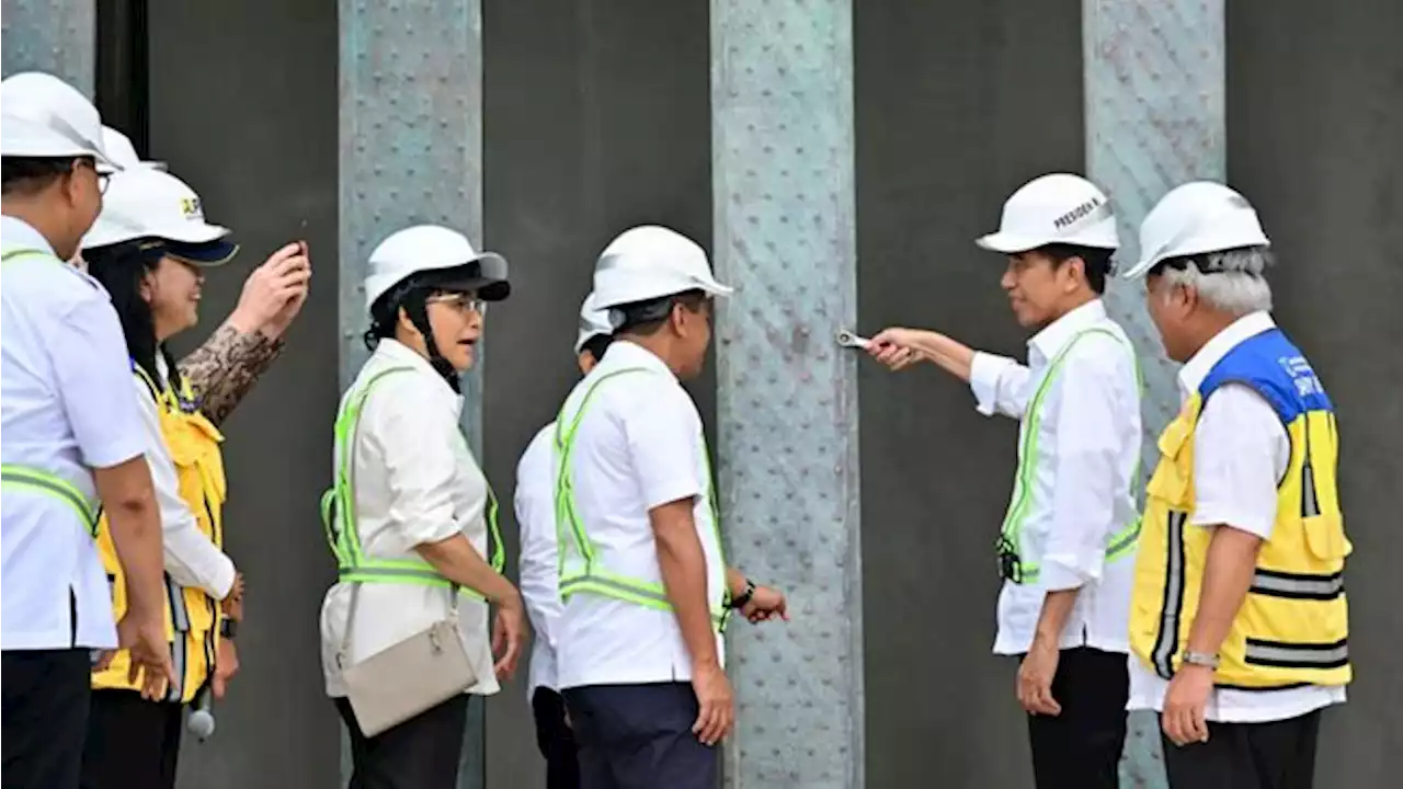 Jokowi Pasang Bilah Pertama Istana Garuda di IKN Nusantara