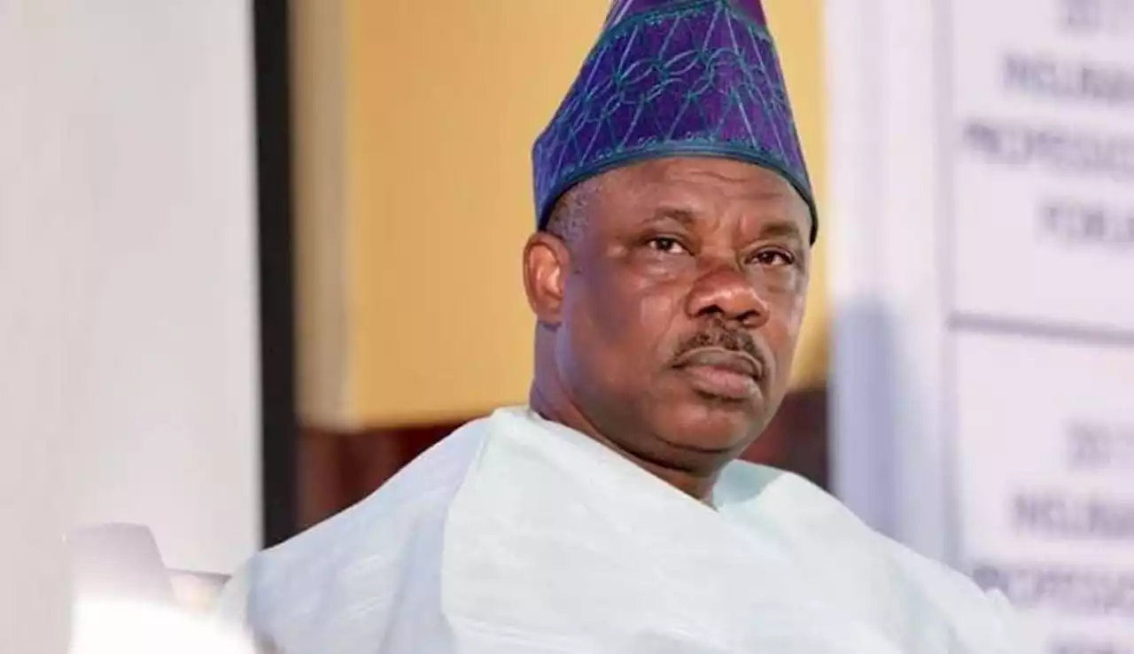 Amosun's loyalists join Gov Abiodun in Ogun APC