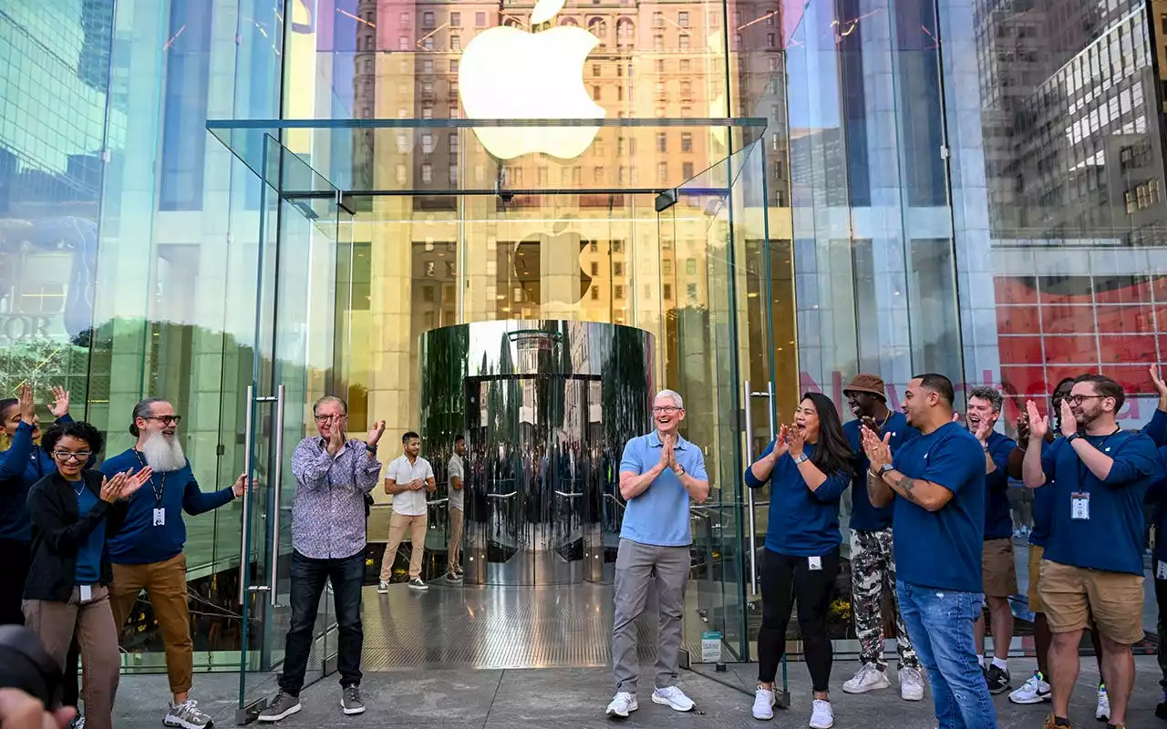 Apple's iPhone 15 on sale, Tim Cook hits NYC store