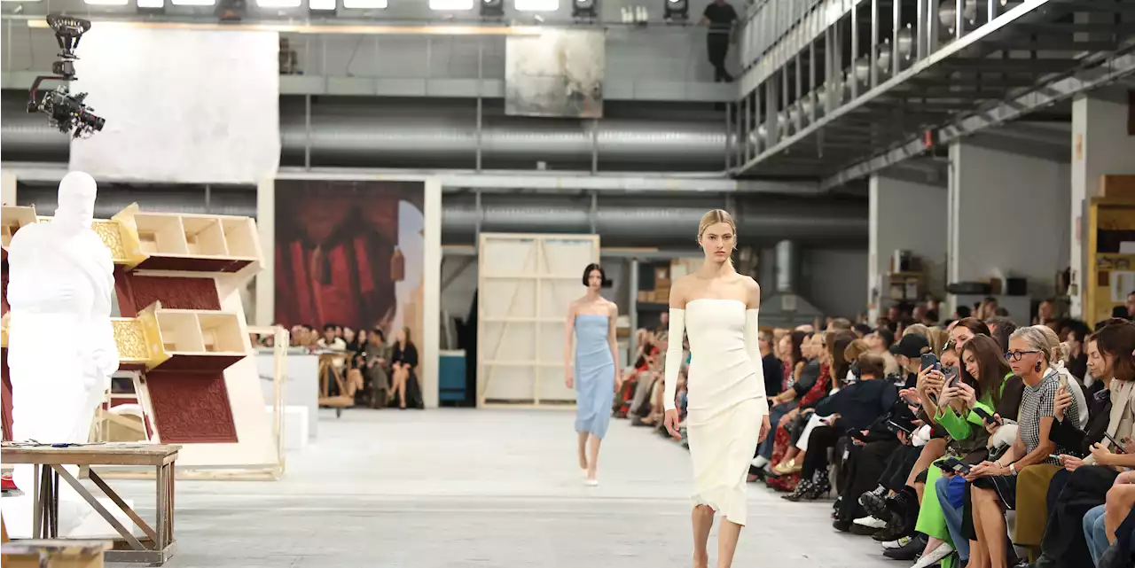 Tendenze moda Donna Primavera Estate 2024: le sfilate da Milano