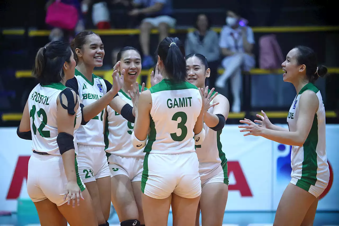 Lady Blazers roll to finals; FEU belles stay alive