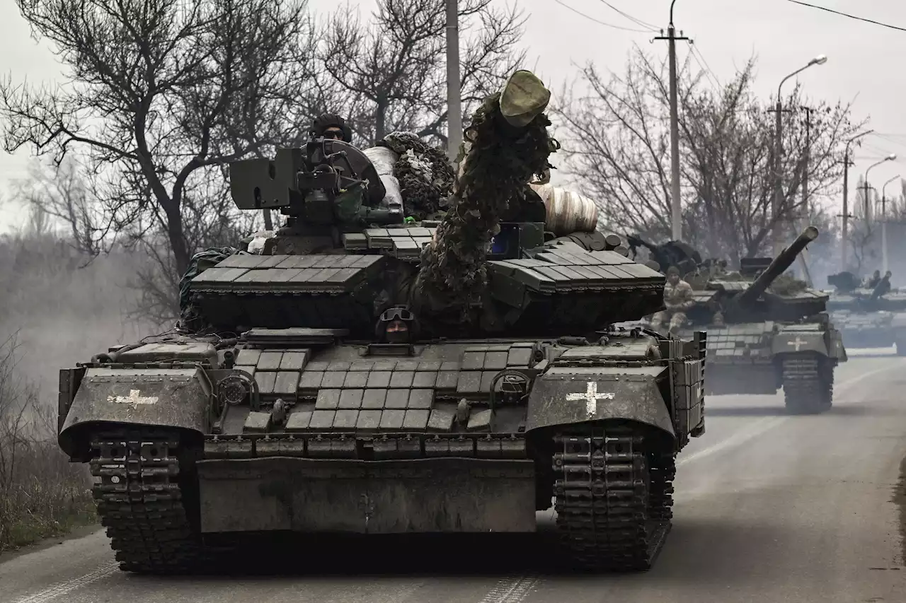 Ukraine's T-64 sneaks up on Russian T-72 in fiery tank-on-tank battle—video