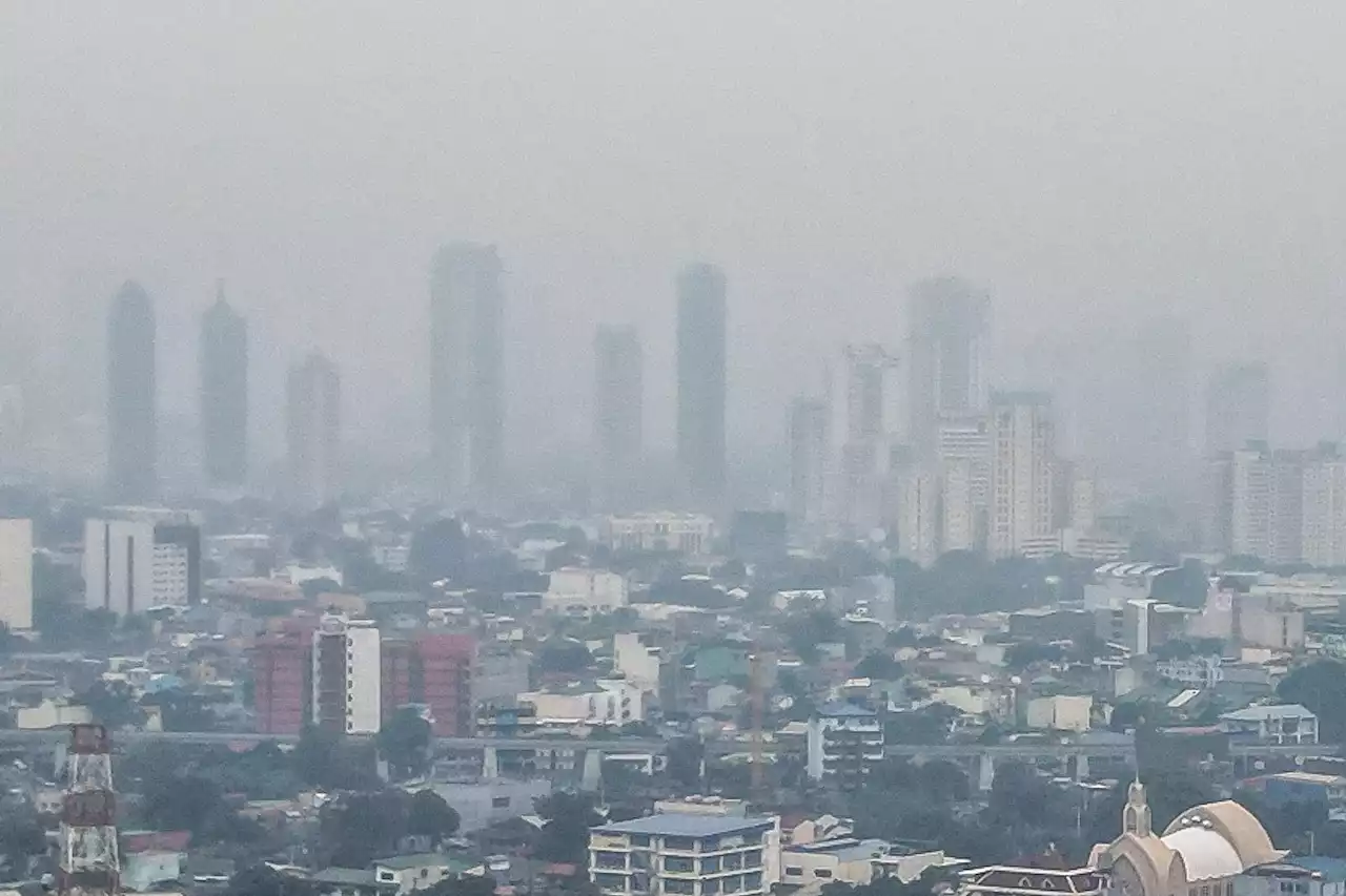 In Metro Manila, it's smog, not vog from Taal Volcano