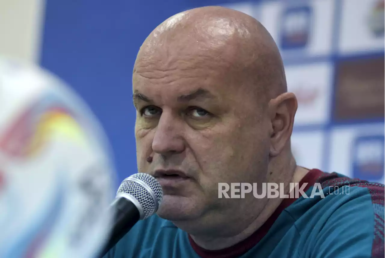 Bojan Hodak Nilai Persib akan Sulit Taklukkan Bhayangkara FC |Republika Online