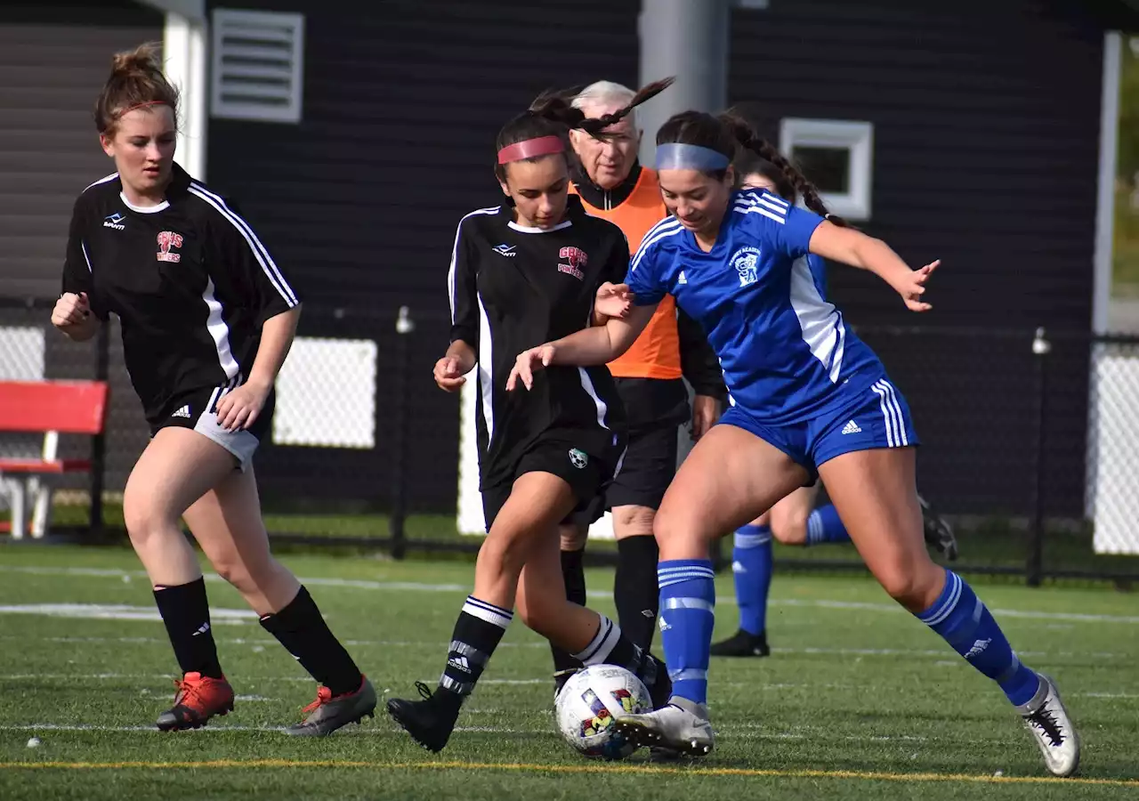 C.B. HIGH SCHOOL SOCCER: BEC Bears, Sydney Academy Wildcats claim wins in Thursday action in New Waterford and Sydney