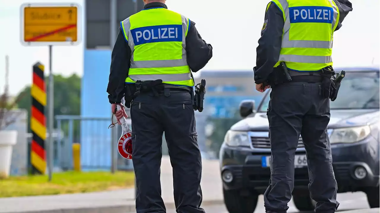 „Die Ampel steht auf der Bremse“: Deutschlands Haltung in der Asylfrage verärgert die EU