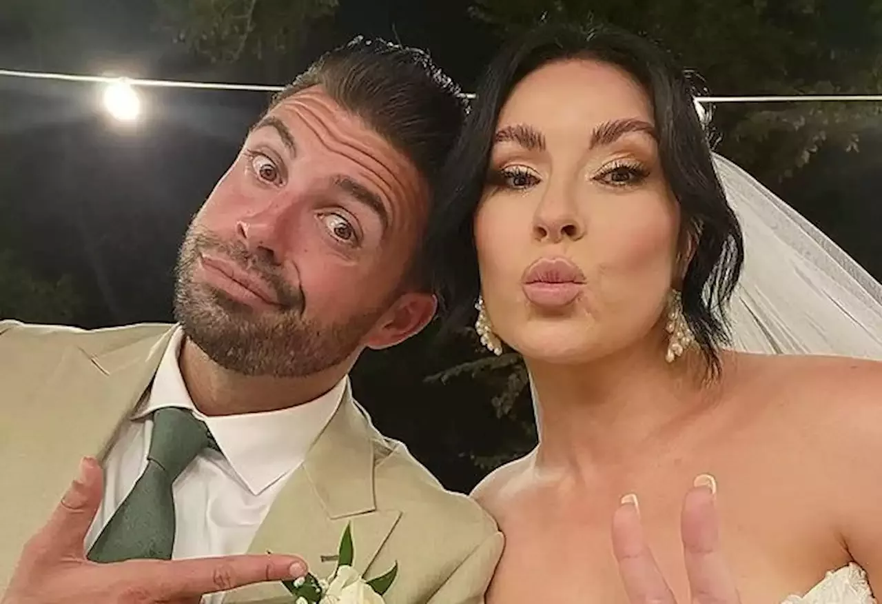 Fair City's Lynseyanne Mulvey and former Mr Ireland Karl Bowe say 'I do' in Italy