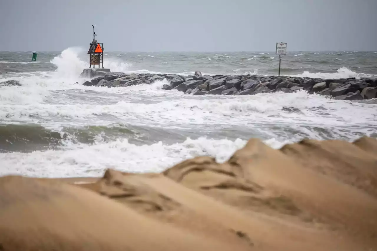 Tropical Storm Ophelia Makes Landfall on North Carolina Coast: National Hurricane Center