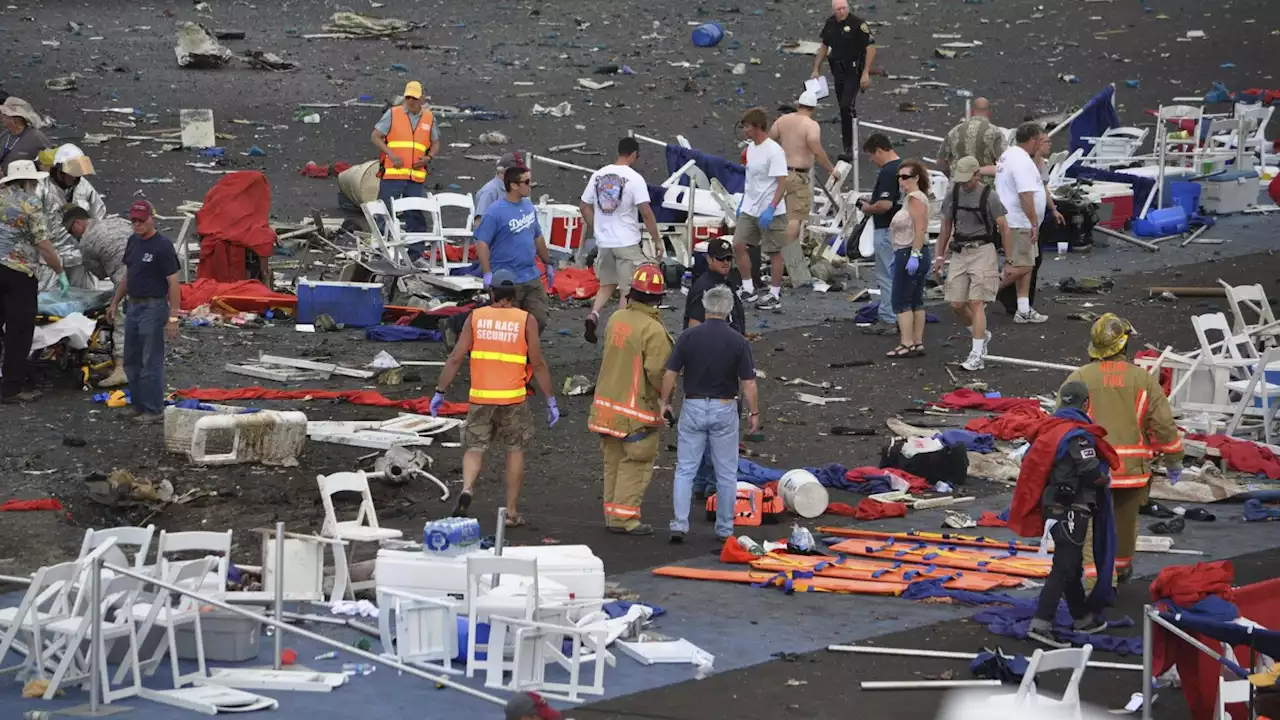 Fatal collision that killed 2 pilots brings a tragic end to the Reno air show and confounds experts