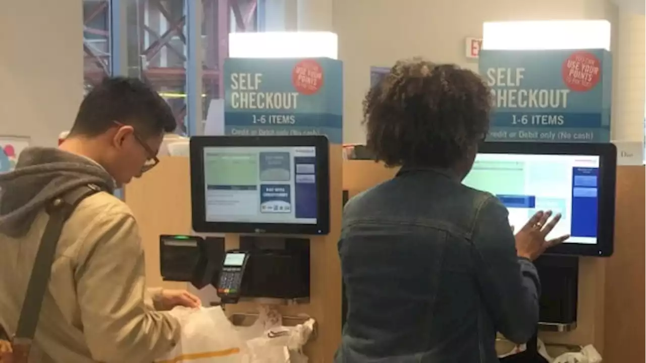 Moneris network outage causes widespread disruption of credit, debit payments