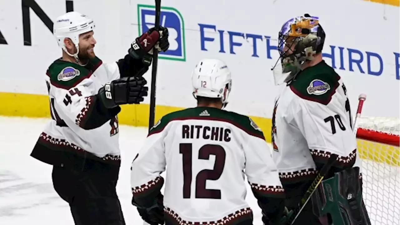 Coyotes beat Kings 5-3 in first NHL preseason game in Australia after solving apparent ice issues