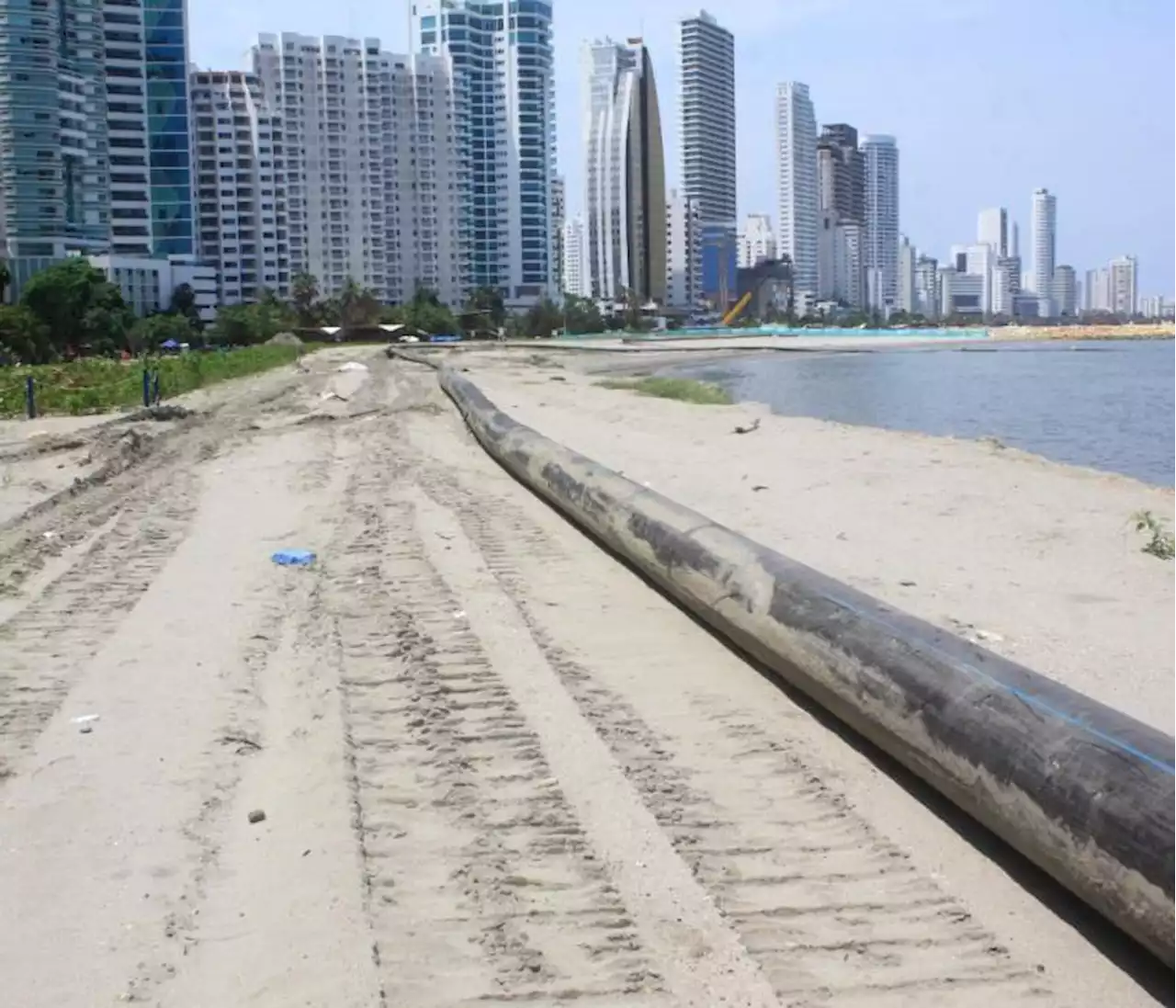 Retrasos en obras de protección costera impactan reservas hoteleras